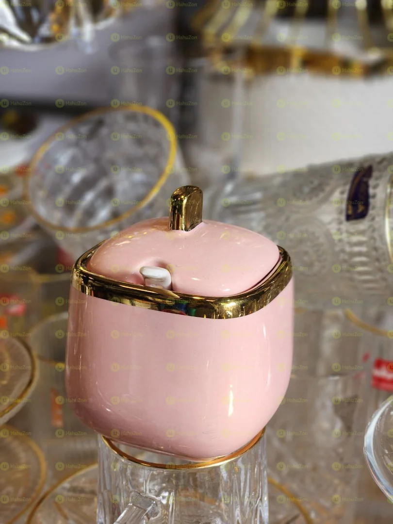 የስኳር እቃ በሸክላ