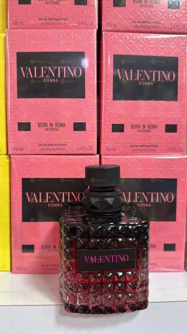 Valentino Oumo Born In Roma Perfume