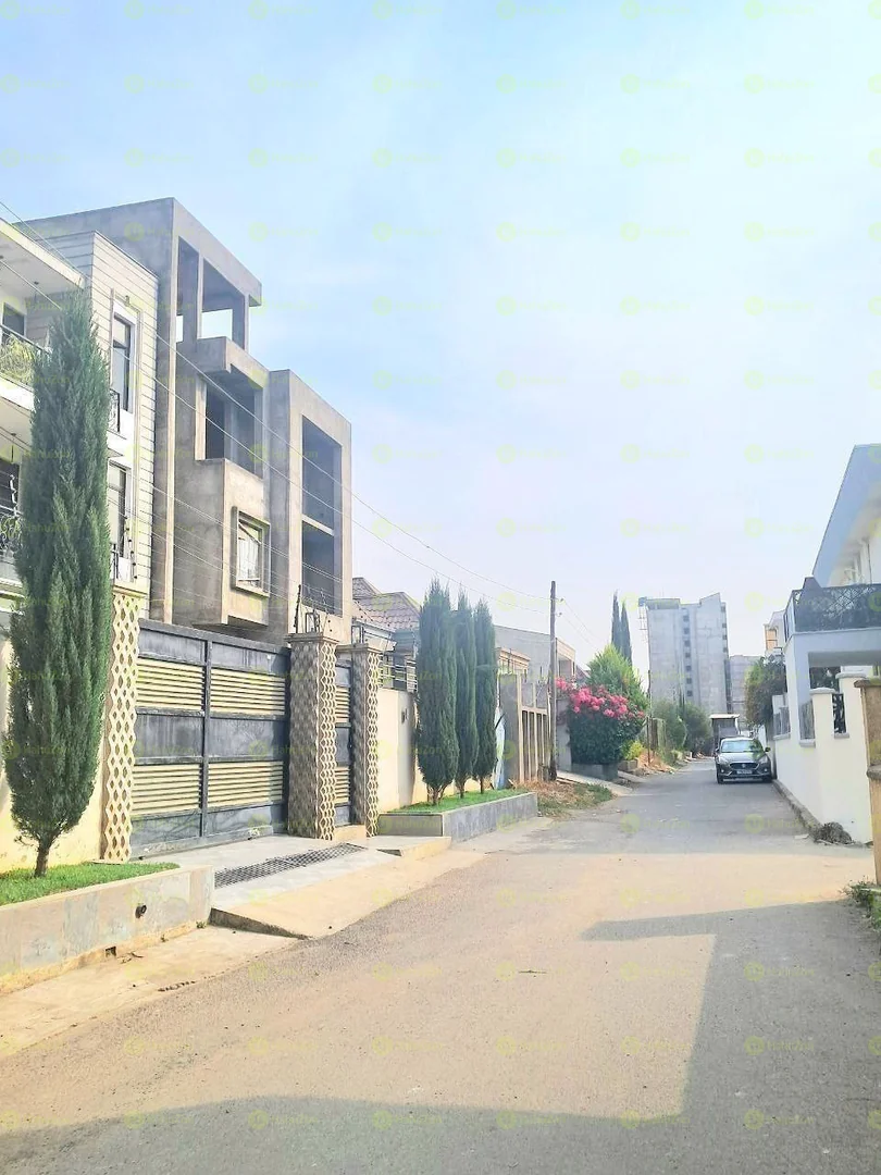 175 ካሬ የሚሸጥ ዘመናዊ G+3+ቴራዘ መኖርያ ቤት በአያት