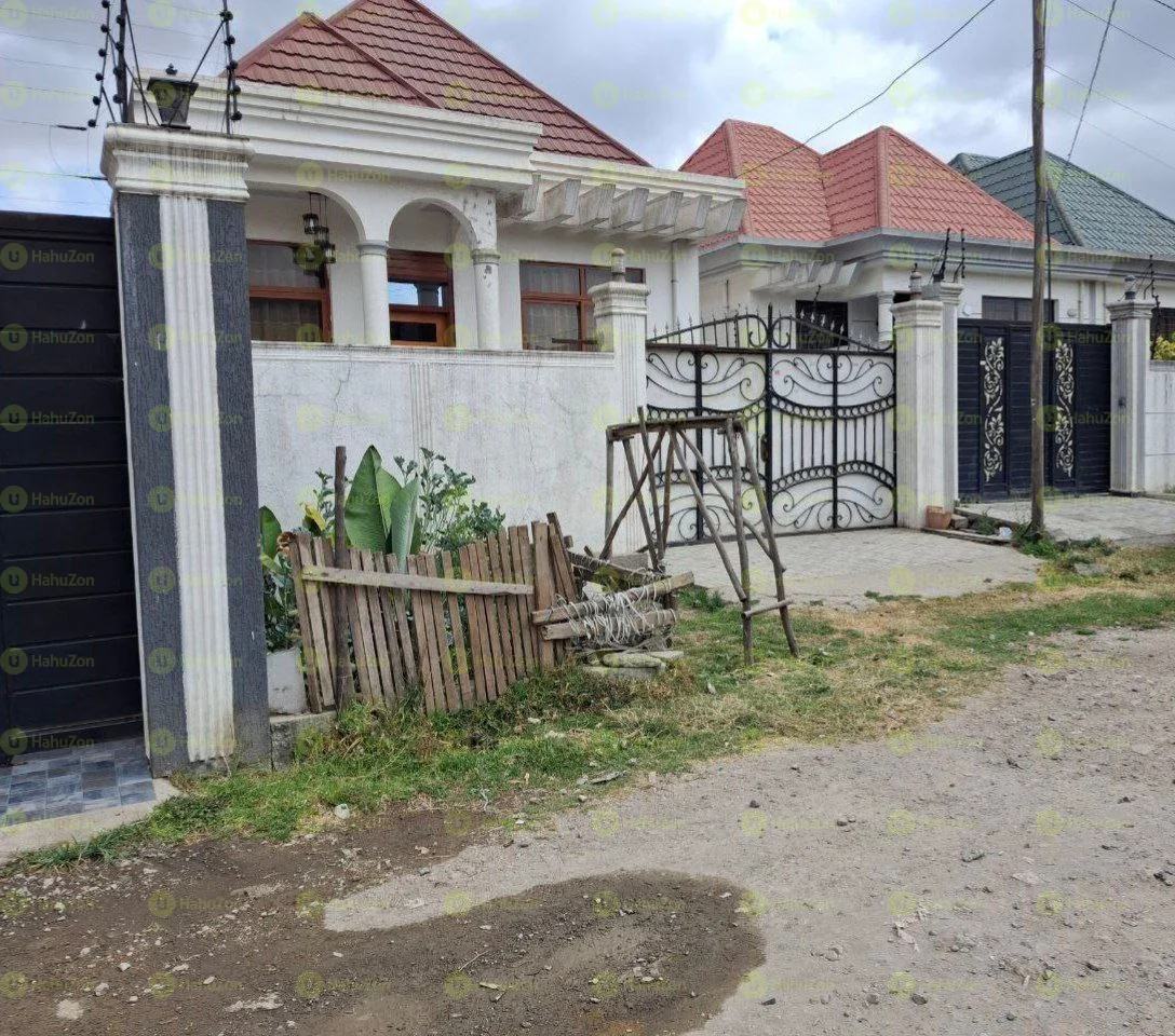 150 ካሬ የሚሸጥ ቤት በአያት
