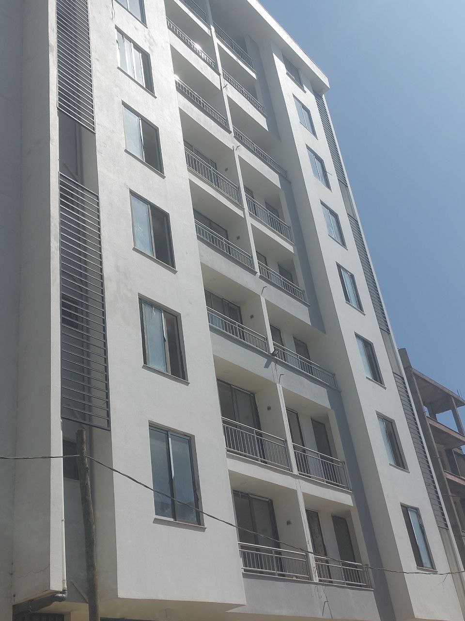 ባለ4 መኝታ የሚሸጥ አፓርታማ በአያት