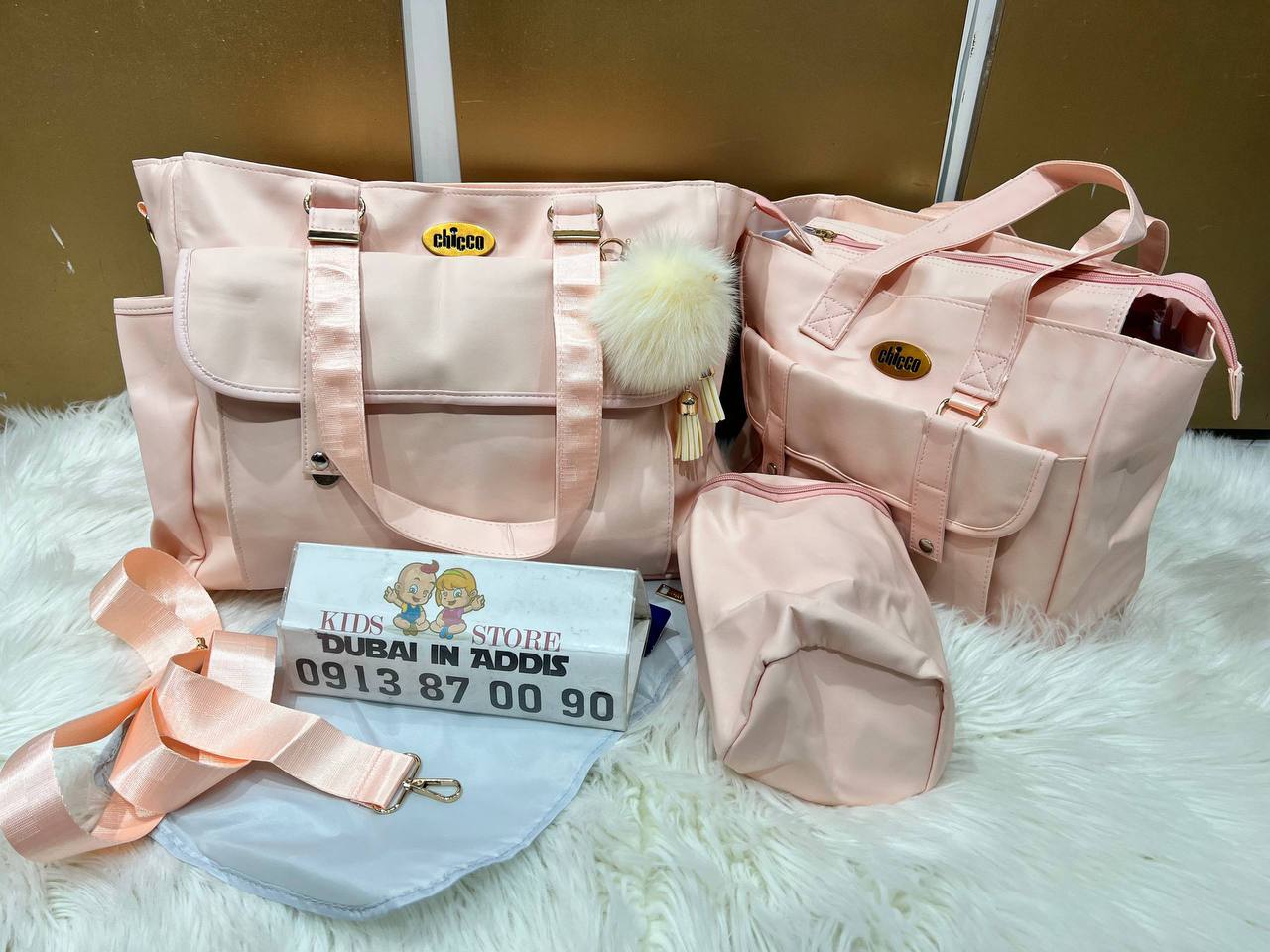 Chicco leather 4 in 1 Mama Bag