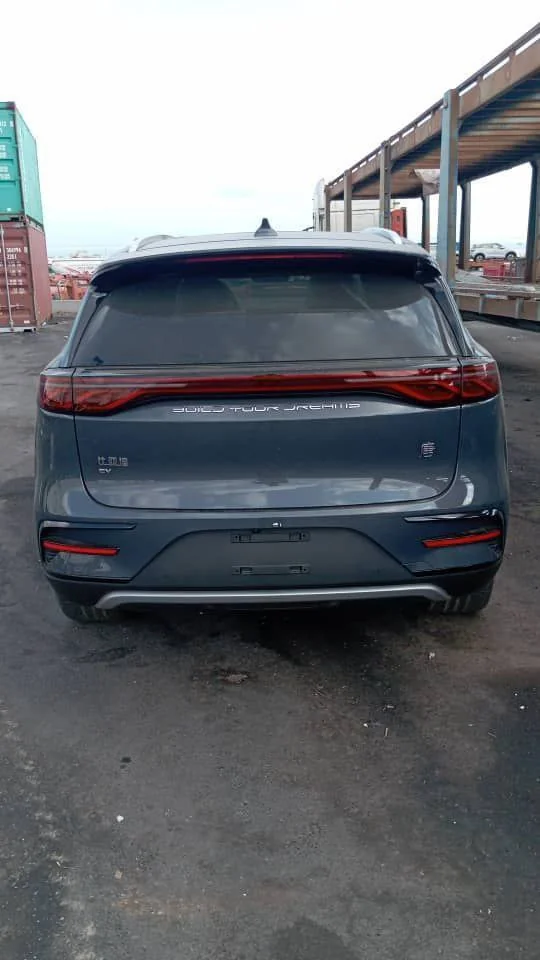 2005 Model-Toyota LandCruiser 105