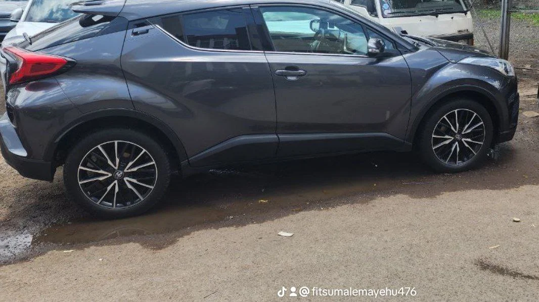 2020 Model-Toyota CHR