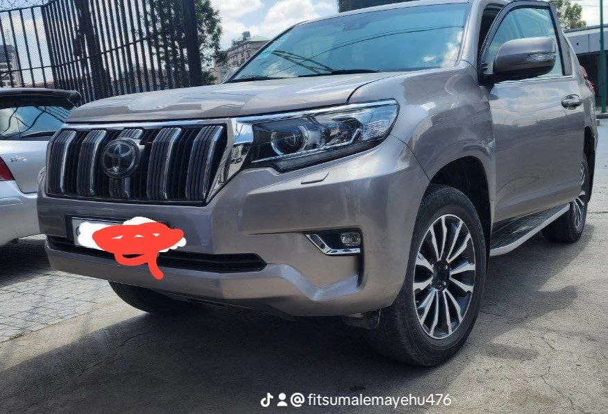 2021 Model-Toyota Land-cruiser Prado