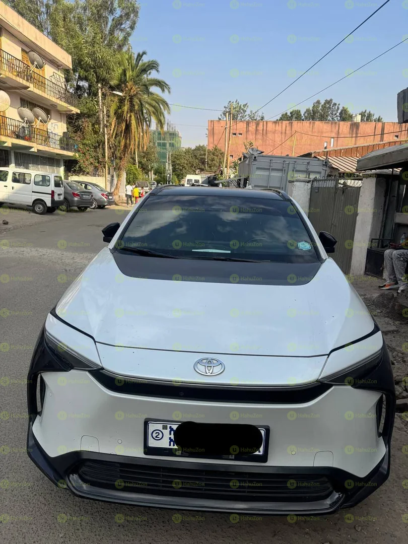 2023 Model-Toyota Bz4x EV