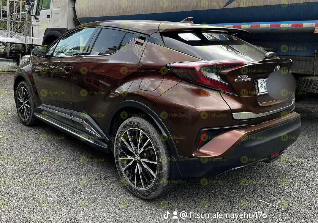 2017 Model-Toyota CHR