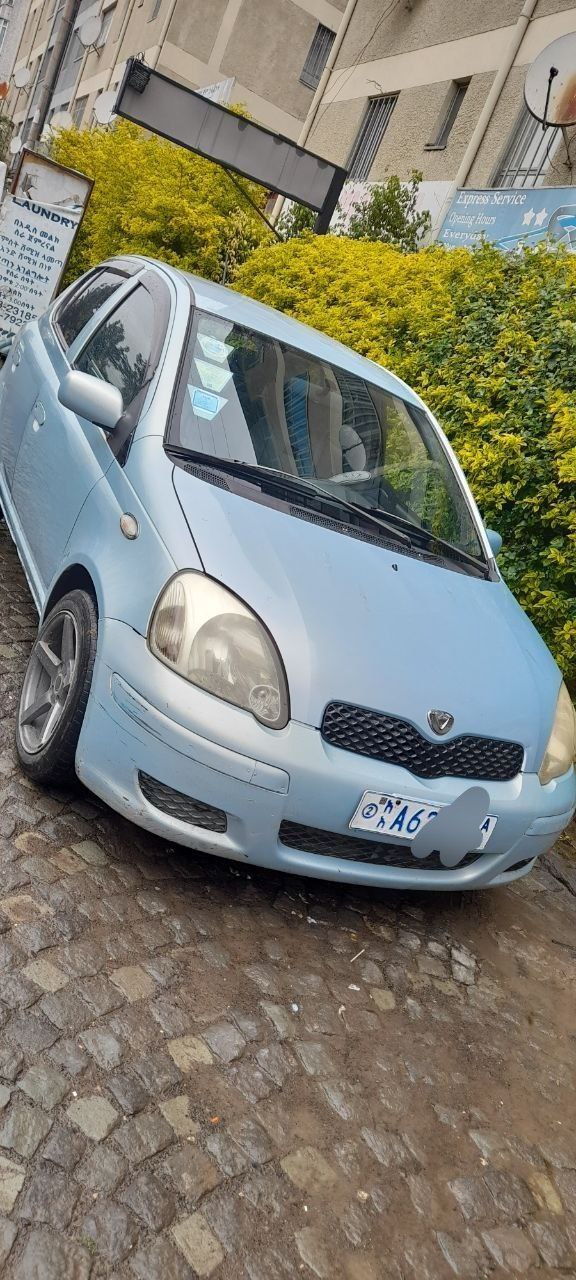 2004 Model-Toyota Vitz