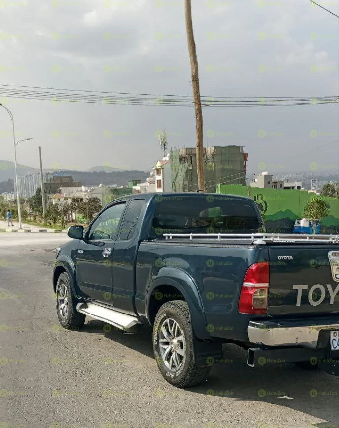 2014 Model- Toyota Hilux vego