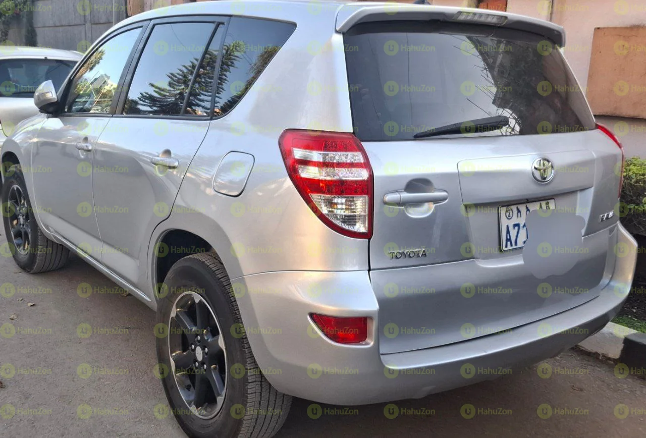 2009 Model-Toyota Rav4