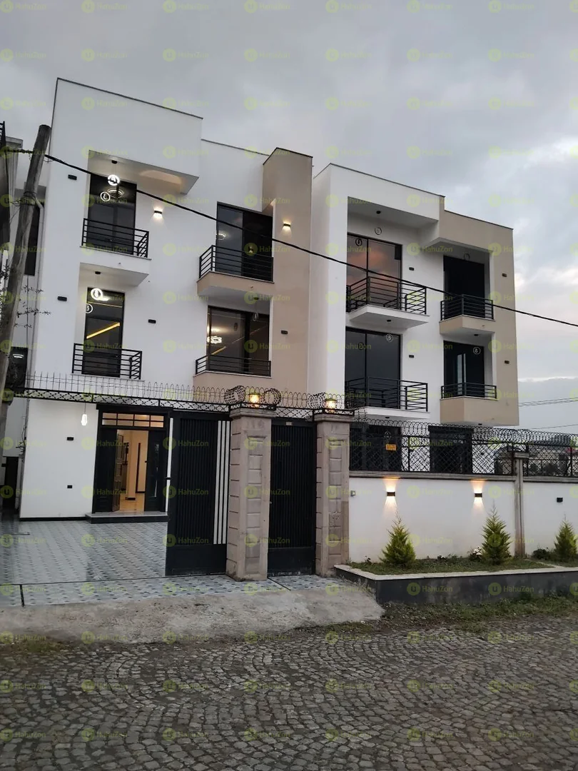 250 ካሬ የሚሸጥ ቤት በአያት