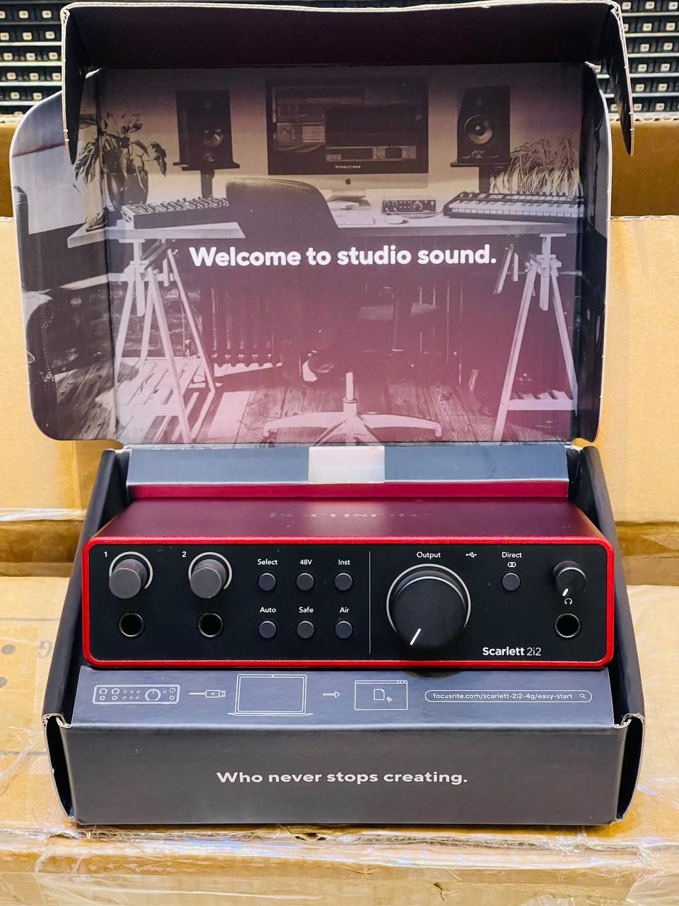 Focusrite 2i2 4th Generation Sound Card