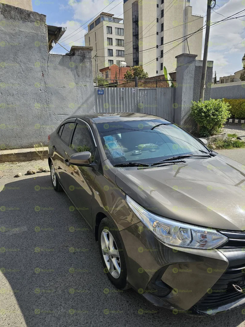 2021 Model-Yaris Sedan