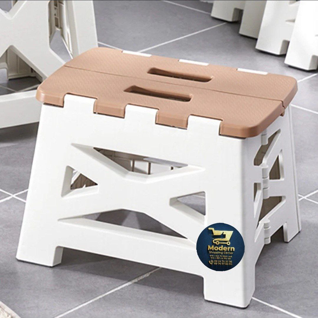 ተጣጣፊ ወንበር