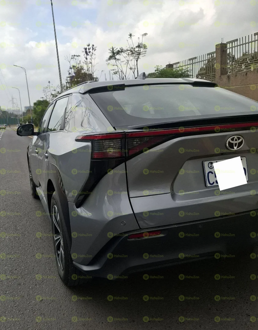 2023 Model-Toyota BZ4X EV