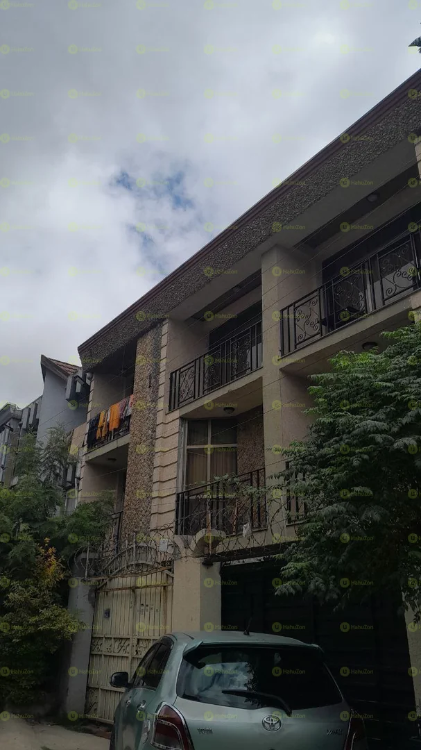 94 ካሬ የሚሸጥ G+2 ቤት በሰሚት ፍየል ቤት