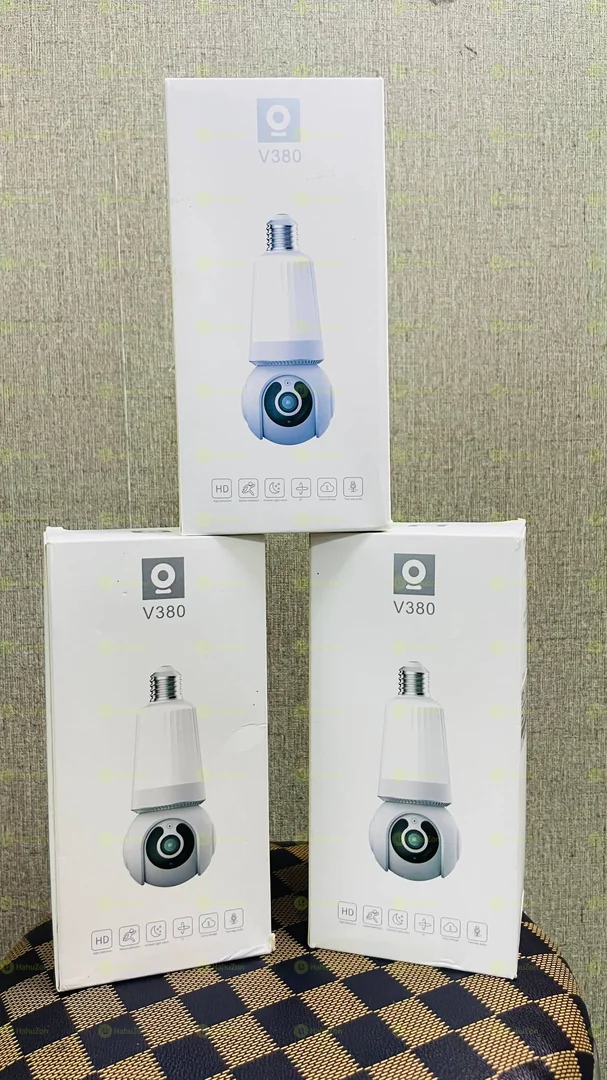 Rotating Bulb Security Camera 360°