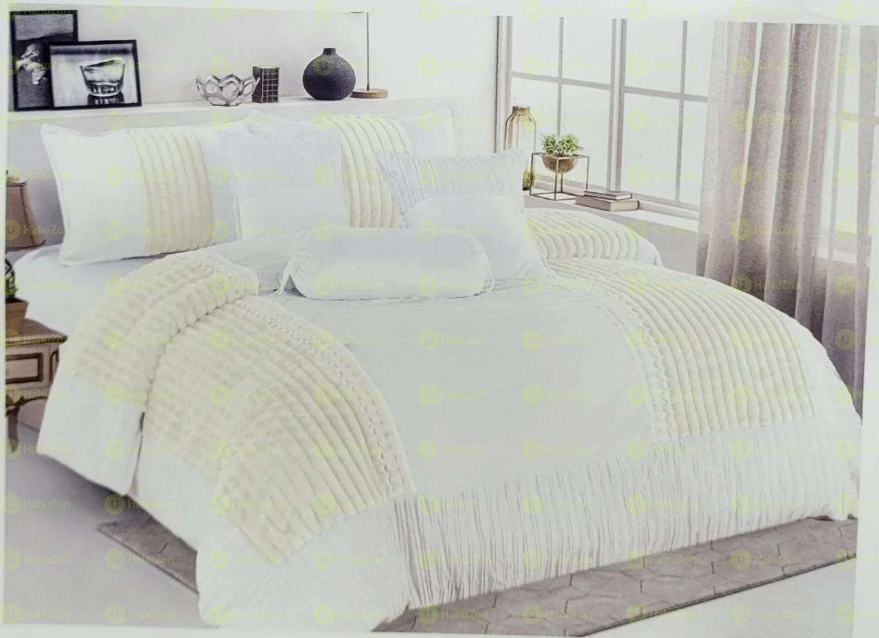 Seven Pcs Comforter Set