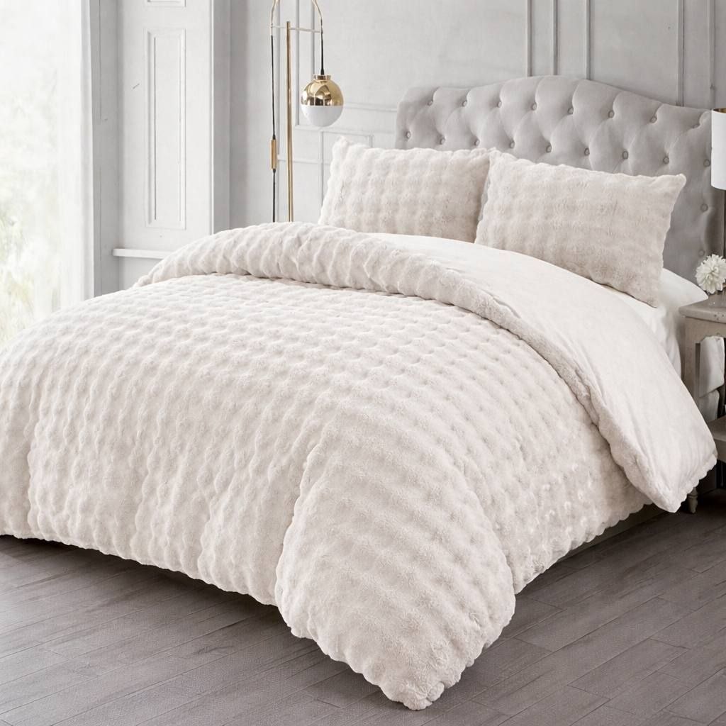 በጣም ውበት ያለው እና ደስ የሚል ሙቀት የሚፈጥር ኮምፈርት