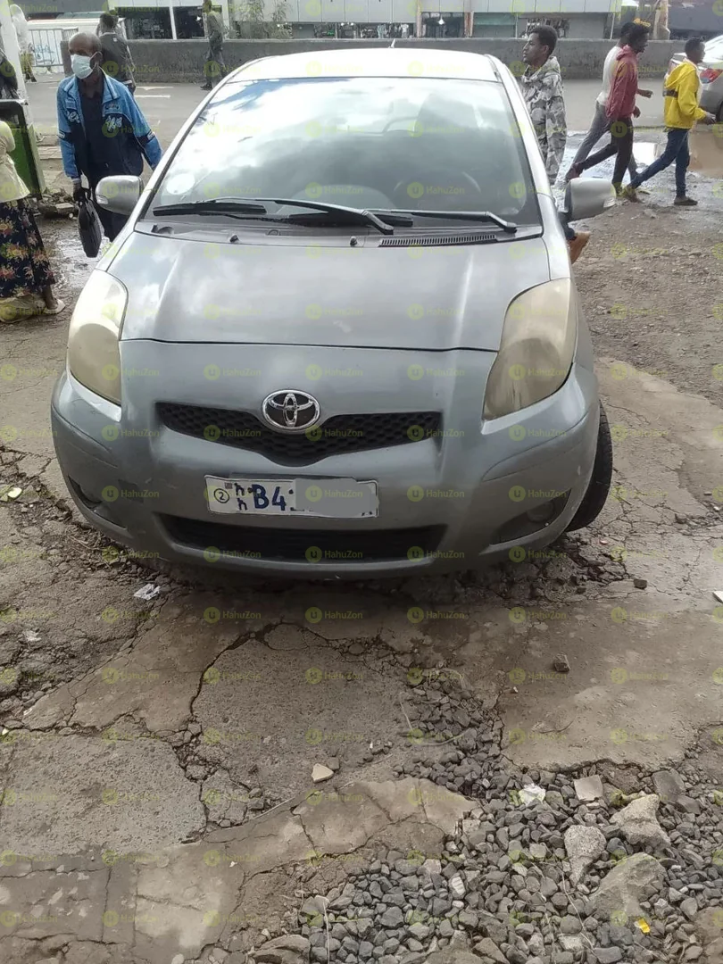 2008 Model-Model Yaris Compact