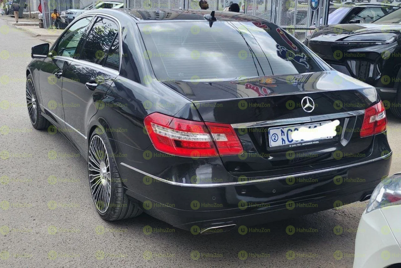 2024 Model-Mercedes Benz