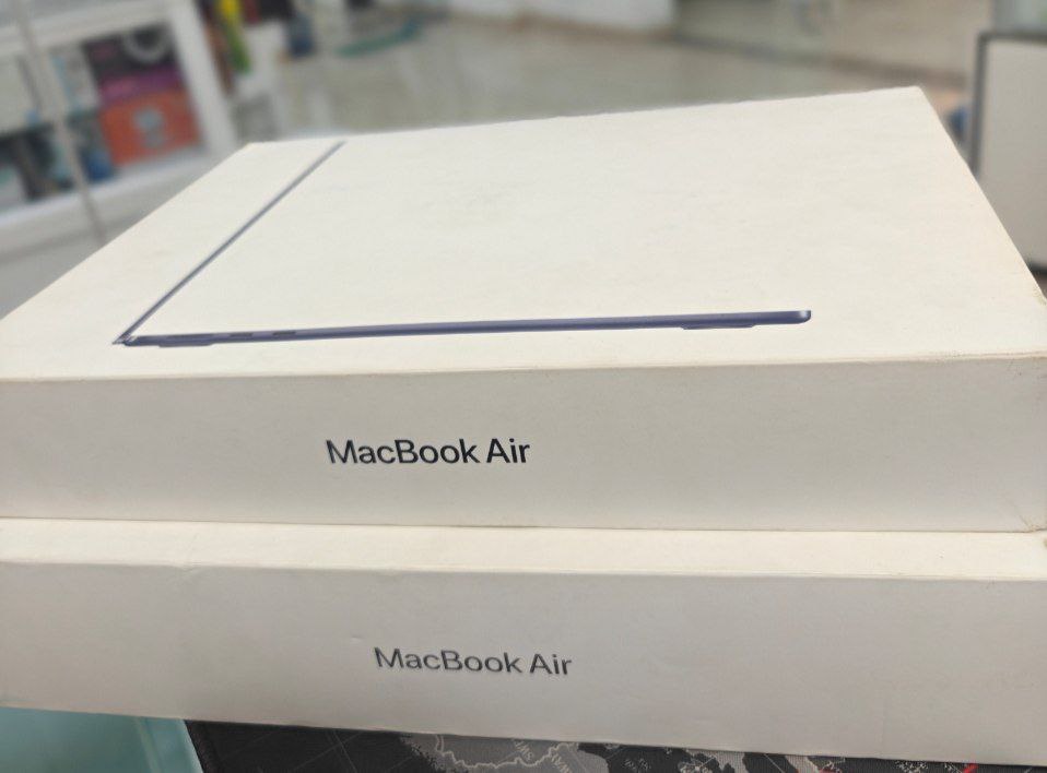 Apple Macbook Air M4 Chip 2024