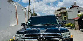 2011 Model-Toyota LandCruiser GXR