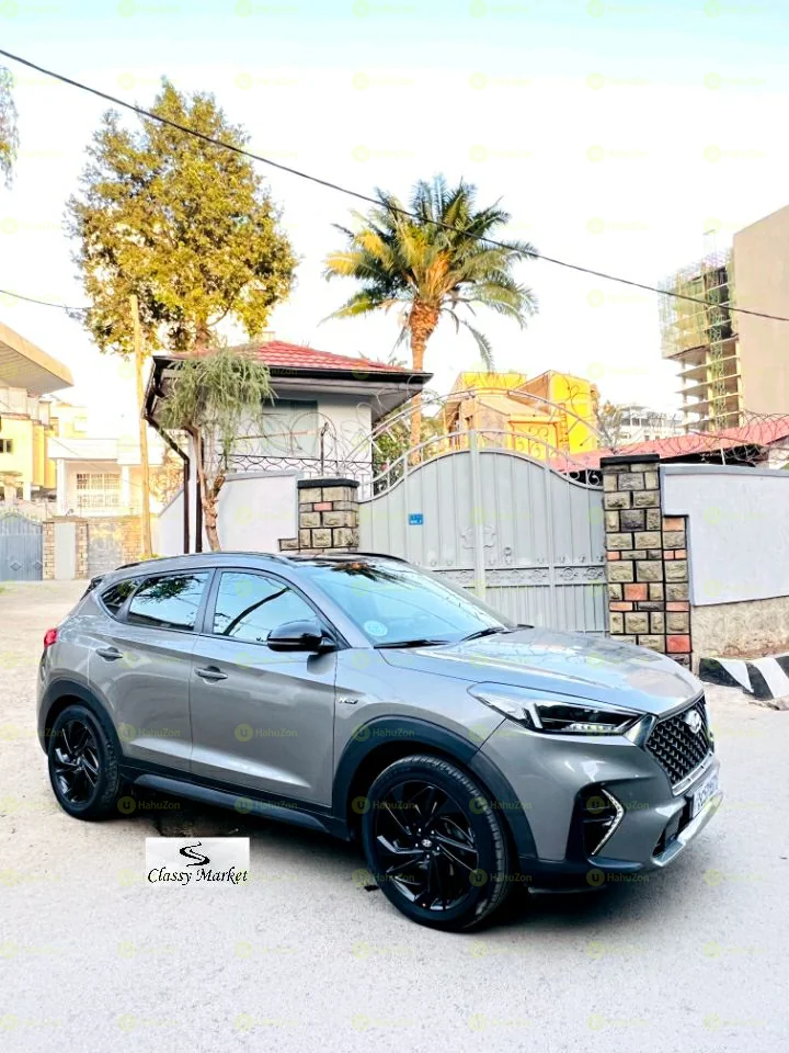 2020 Model-Hyundai Tucson