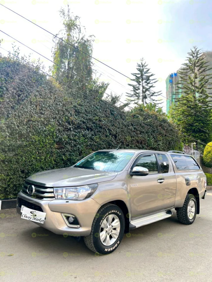2019 Model-Toyota Hilux Revolution kincab