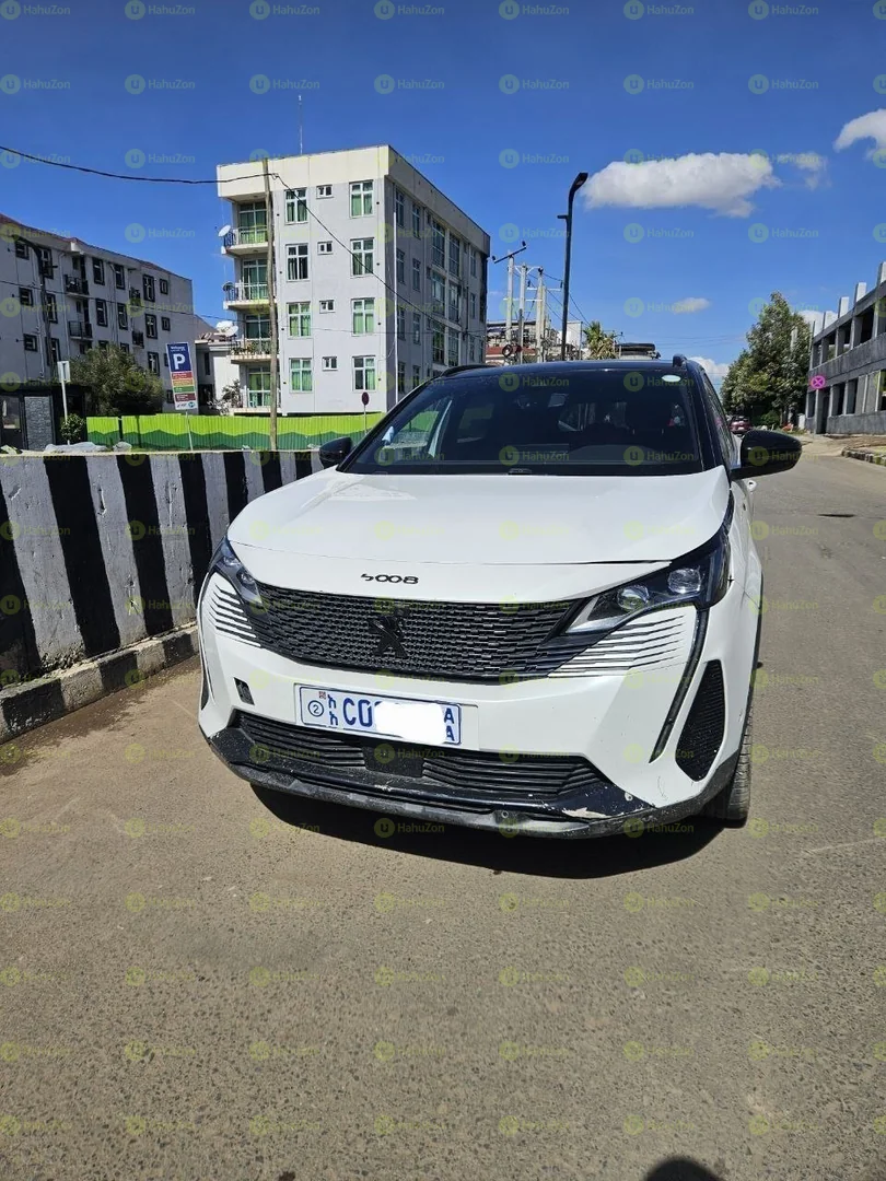 2021 Model- Peugeot 5008