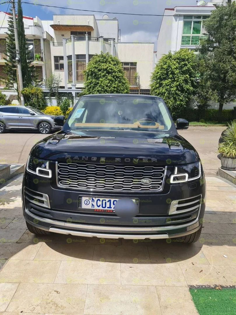 2021 Model-Land Rover Range Rover Vogue