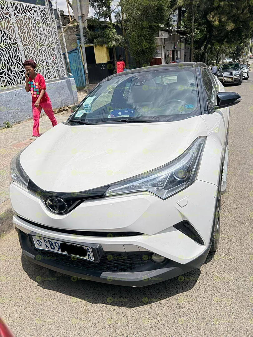 2019 Model-Toyota CHR