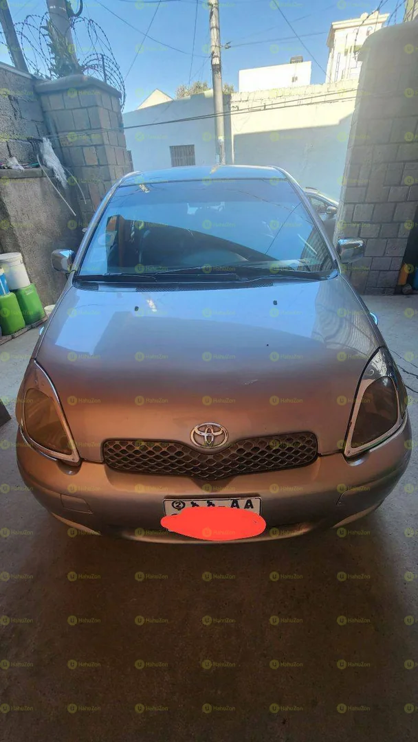 2004 Model-Toyota Vitz
