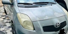 2007 Model-Toyota Yaris Compact