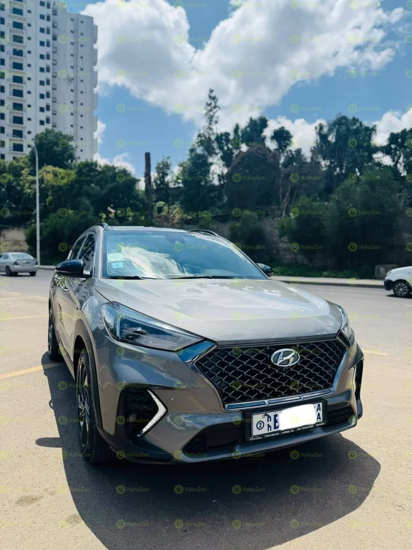 2020 Model-Hyundai Tucson