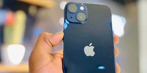 iPhone Apple 13