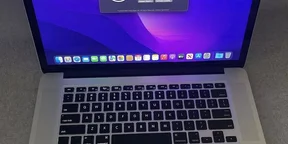 Macbook Pro Late 2013 Intel Core i7 Laptop