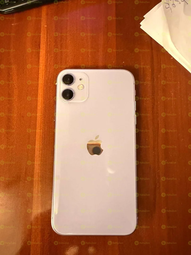 Apple iPhone 11