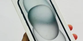 Apple iPhone 15