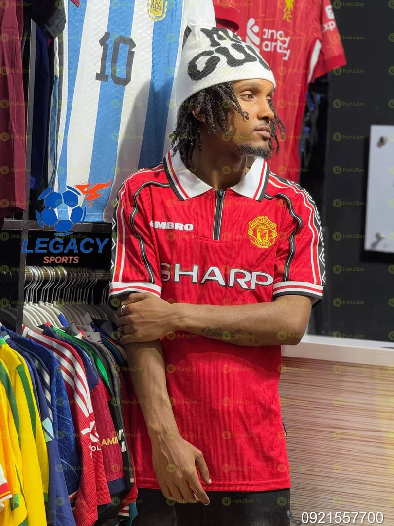ManUnited Sharp 1998/99 Home Retro Jersey