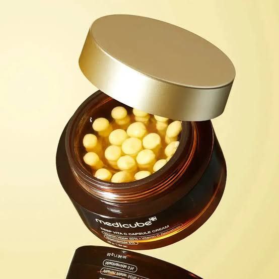 medicube Deep Vitamin C Golden Capsule Moisturizer