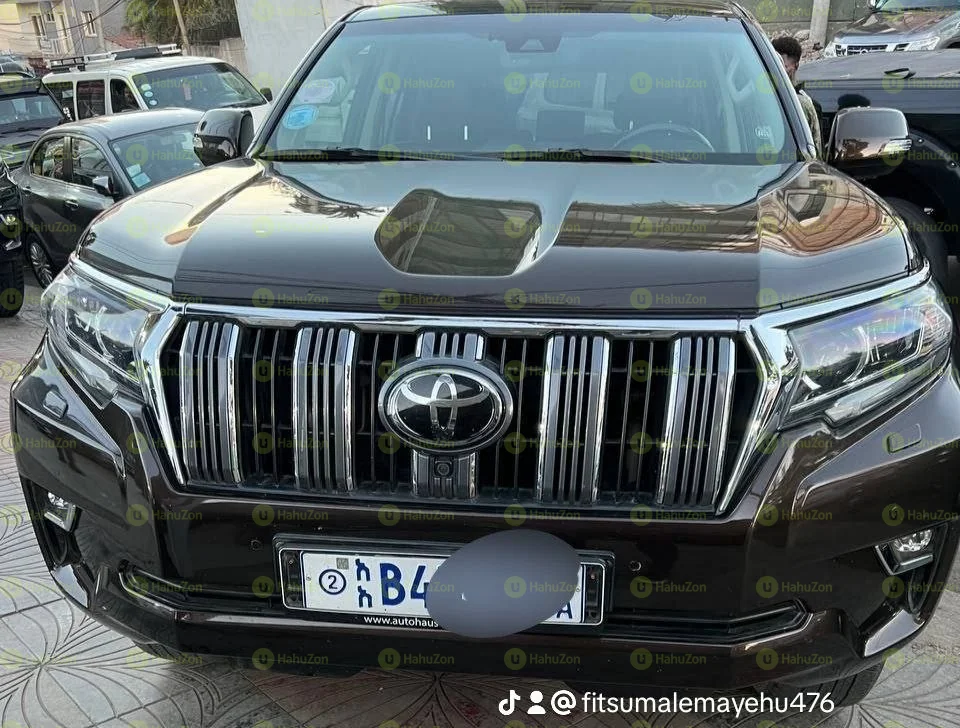 2019 Model-Toyota Landcruiser Prado