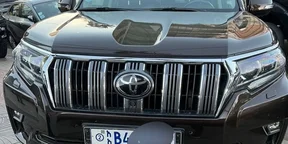 2019 Model-Toyota Landcruiser Prado