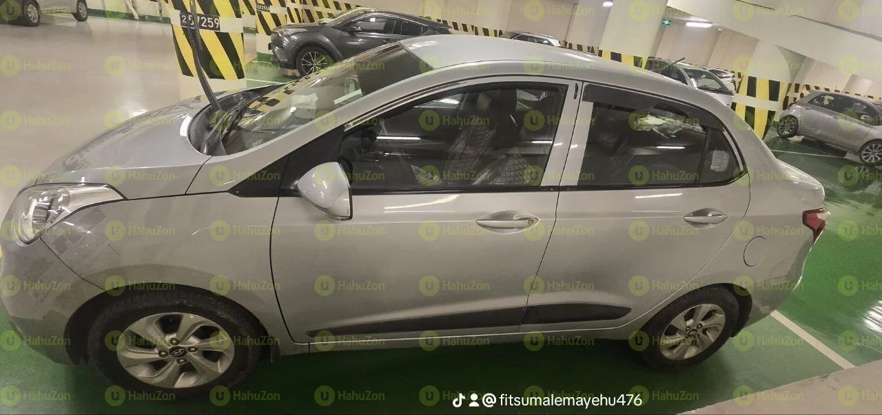 2020 Model-Hyundai Grand i10