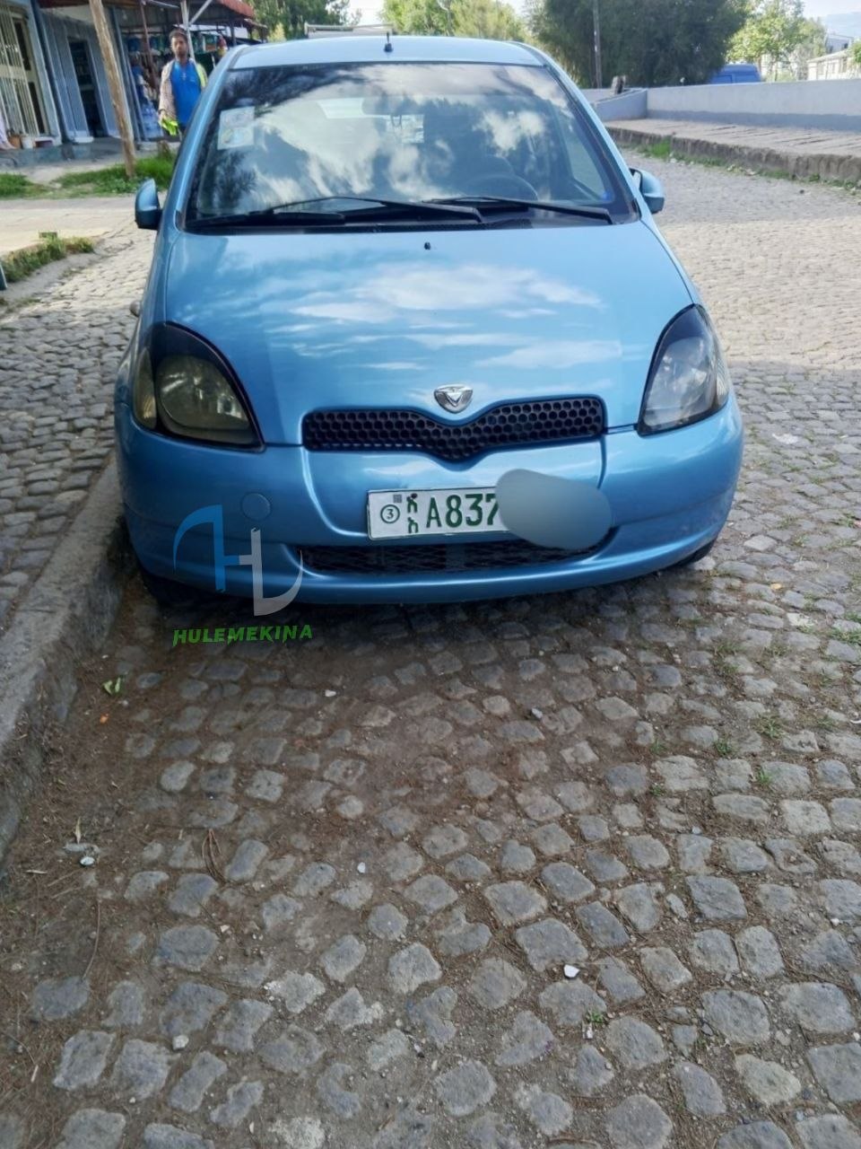2001 Model-Toyota Vitz