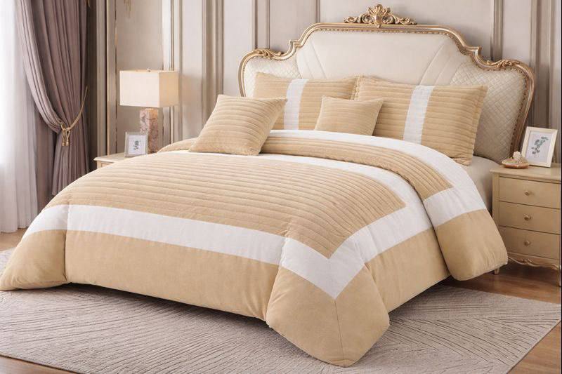 7 Pcs Comforter Set