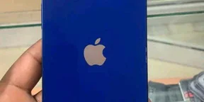 iPhone Apple 12
