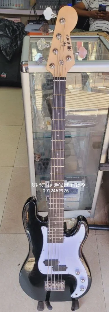 Alfatone 5 String Base Guitar