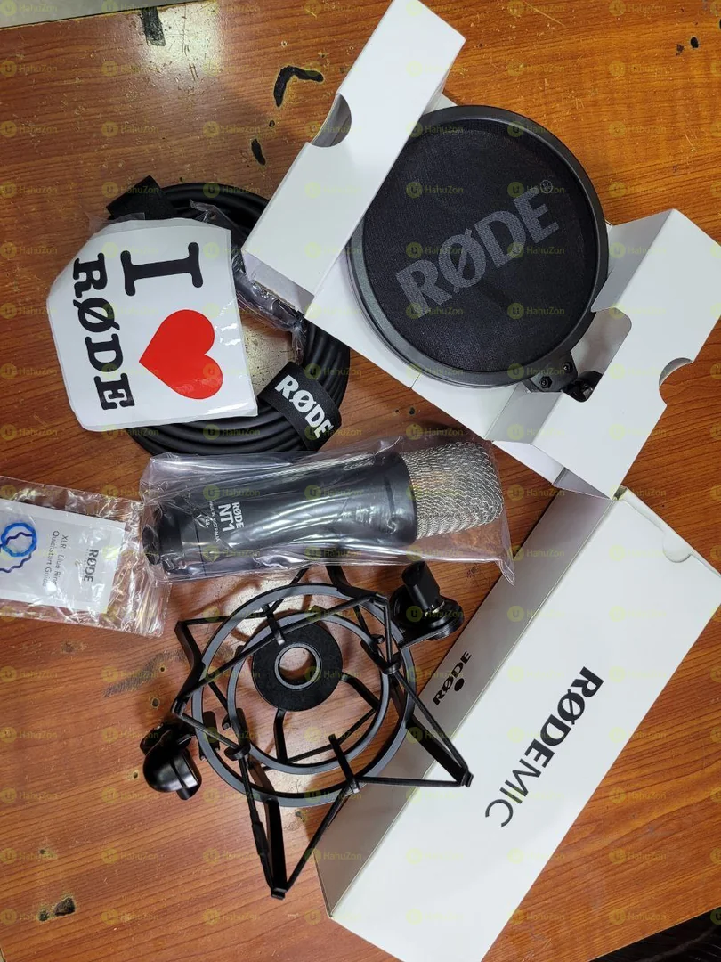 Rode NT1 Signature Serious  Studio Condensor Mic