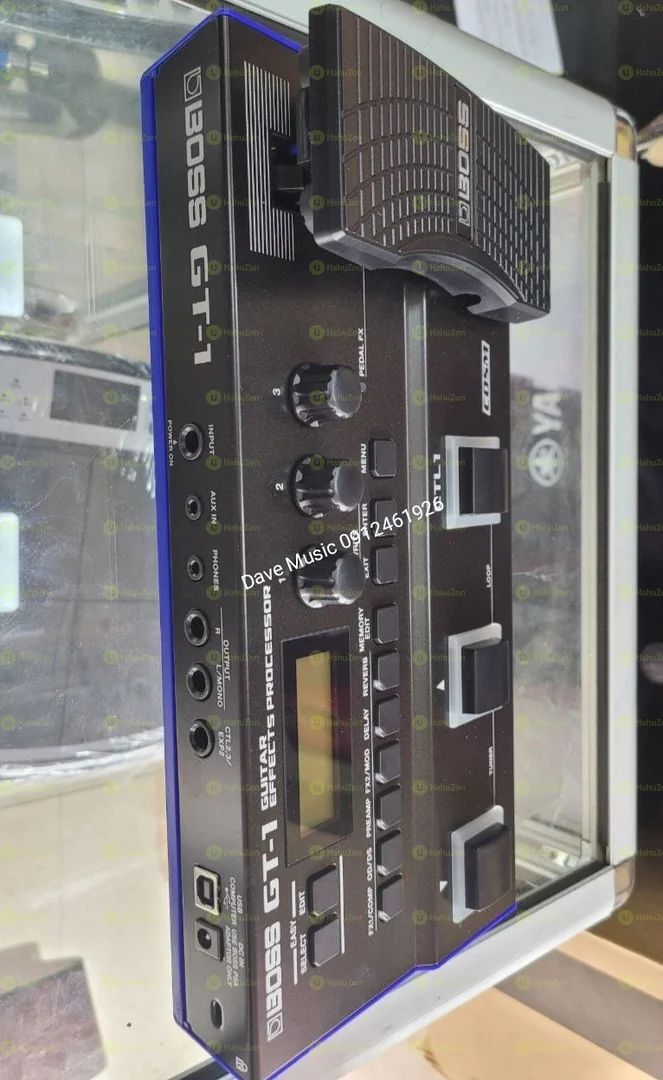 Boss Gt -1 Lead Guitar Effector